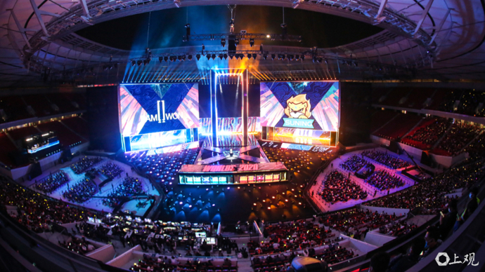 国脚表情严 国脚表情严